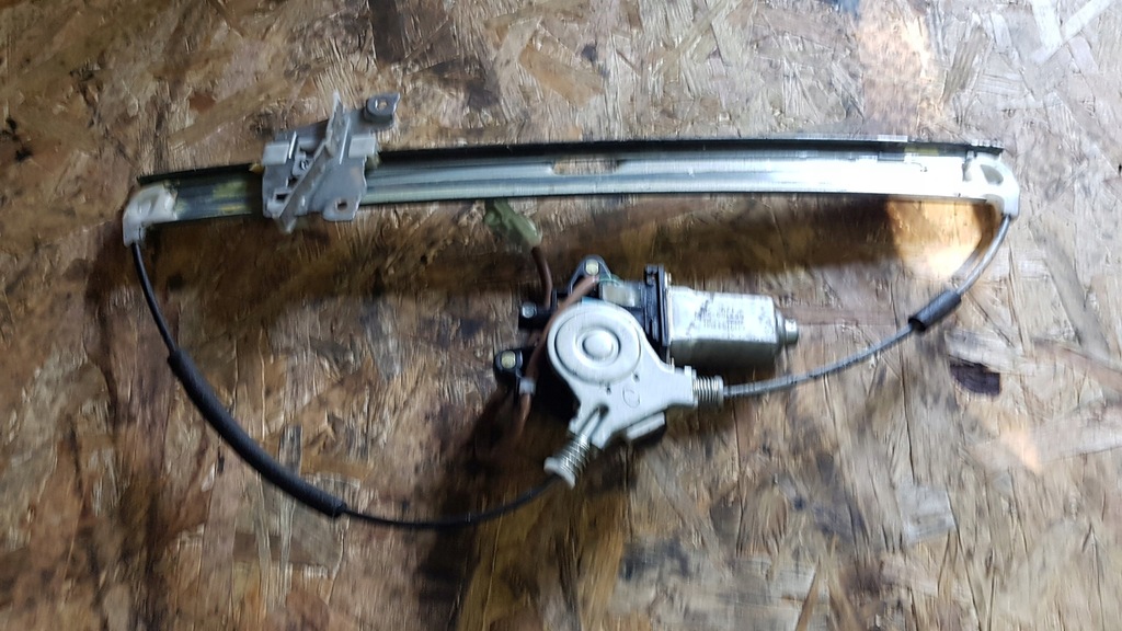 фото №1, Механізм скло правий перед mazda premacy