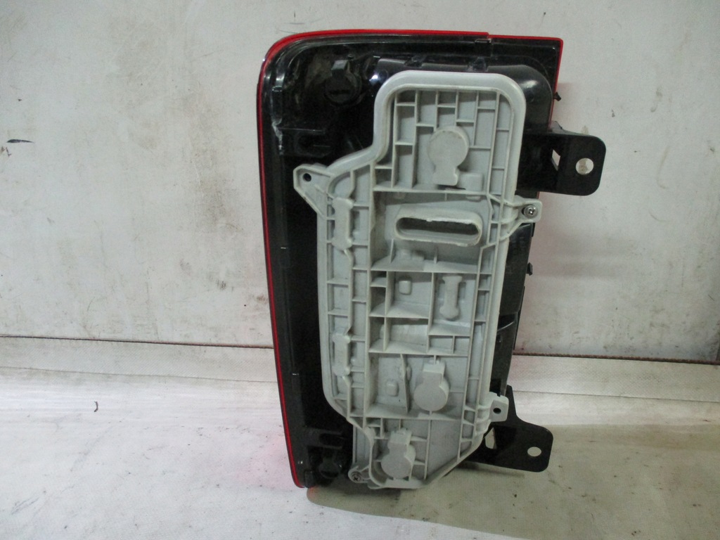 фото №6, Лампа задня права vw caddy 2k lift 2k1945095j