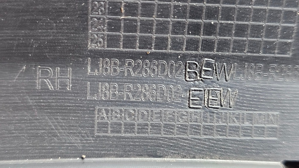 фото №13, Молдинг накладка крыла правая задняя ford mustang mach-e lj8b-r286d02-b oryg