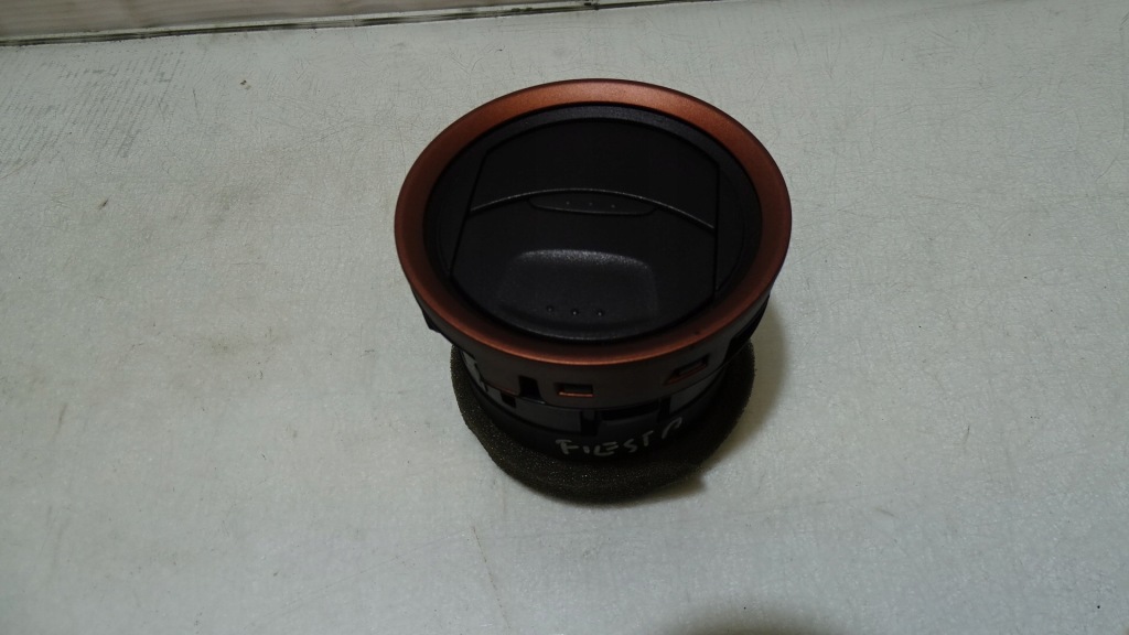 Купити Решітка обдув ford fiesta mk6