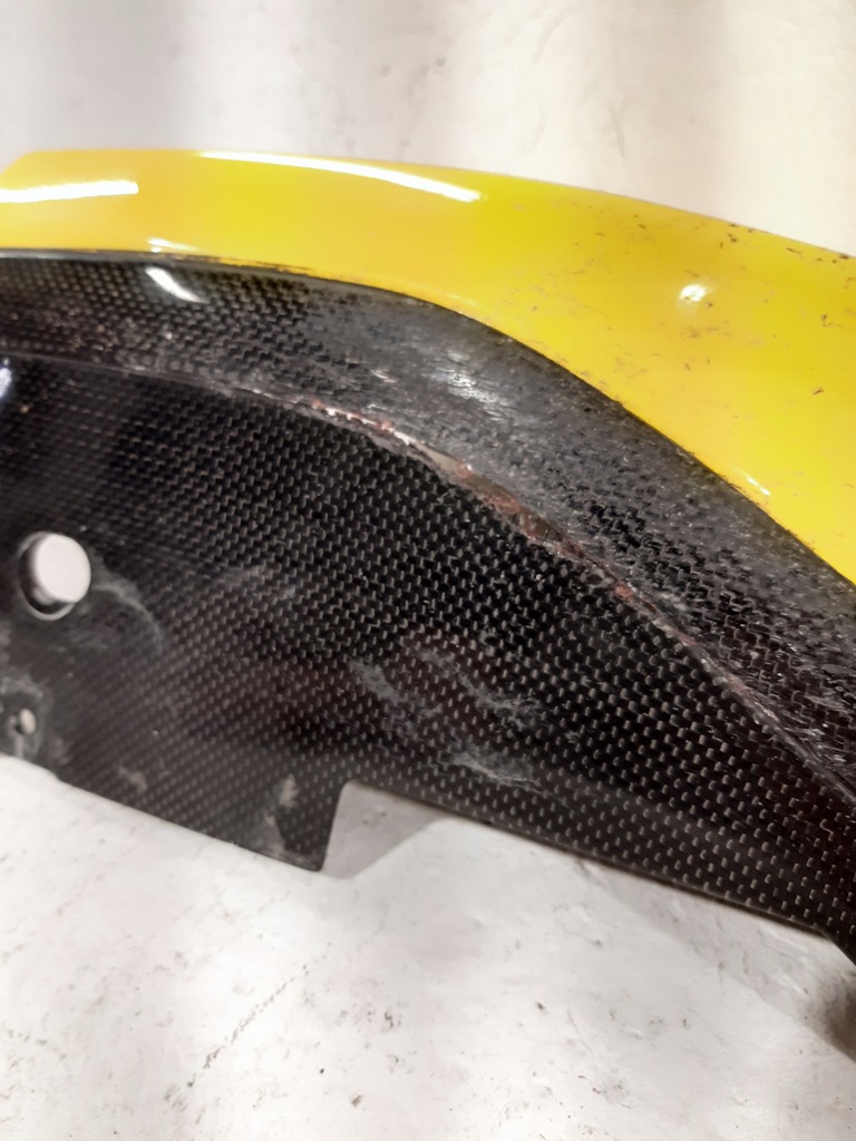 фото №10, Ferrari 488 pista карбон порог молдинг