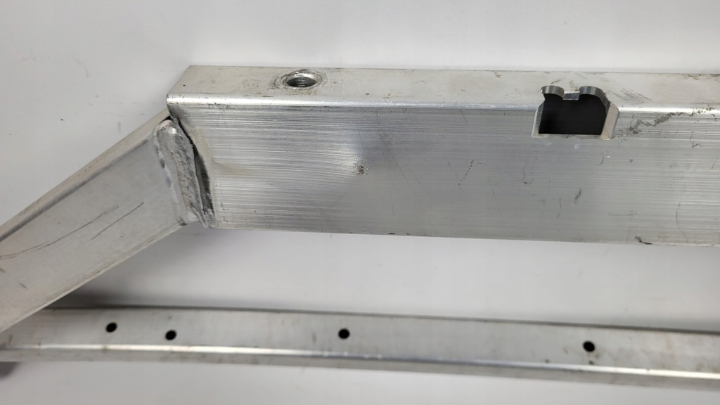 Кронштейн кронштейн жабо jeep grand cherokee wl 2021- Киев