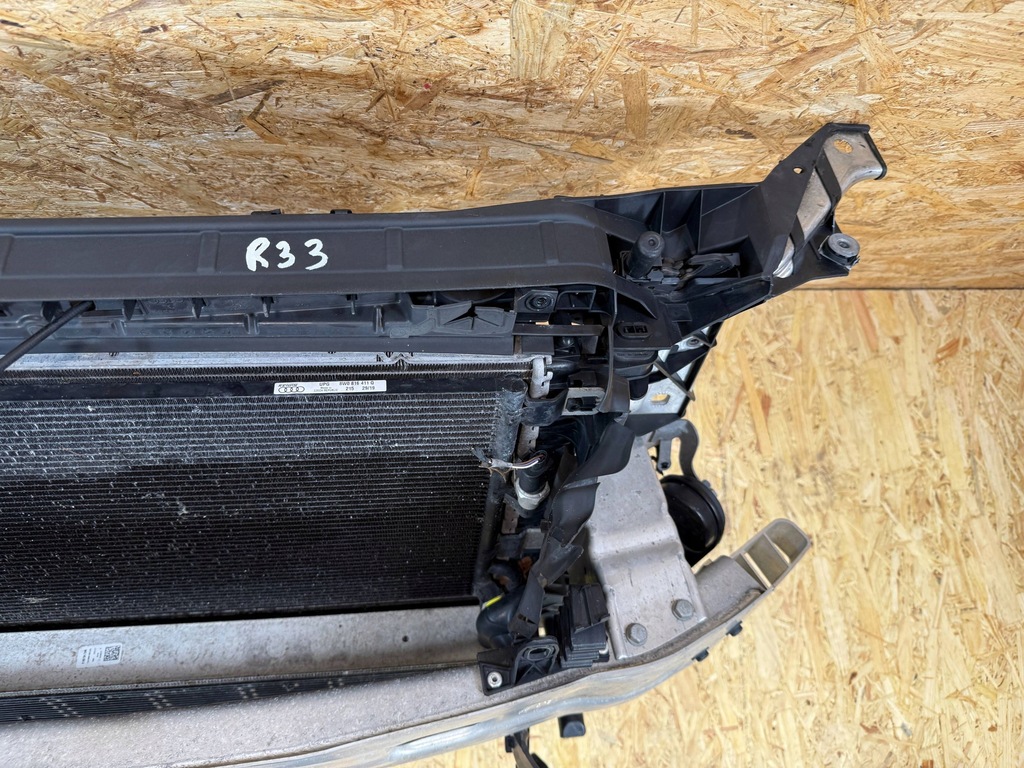 фото №12, Pas передний усилитель балка радиатор audi a4 b9 a5 8w 2.0 tdi 2015-