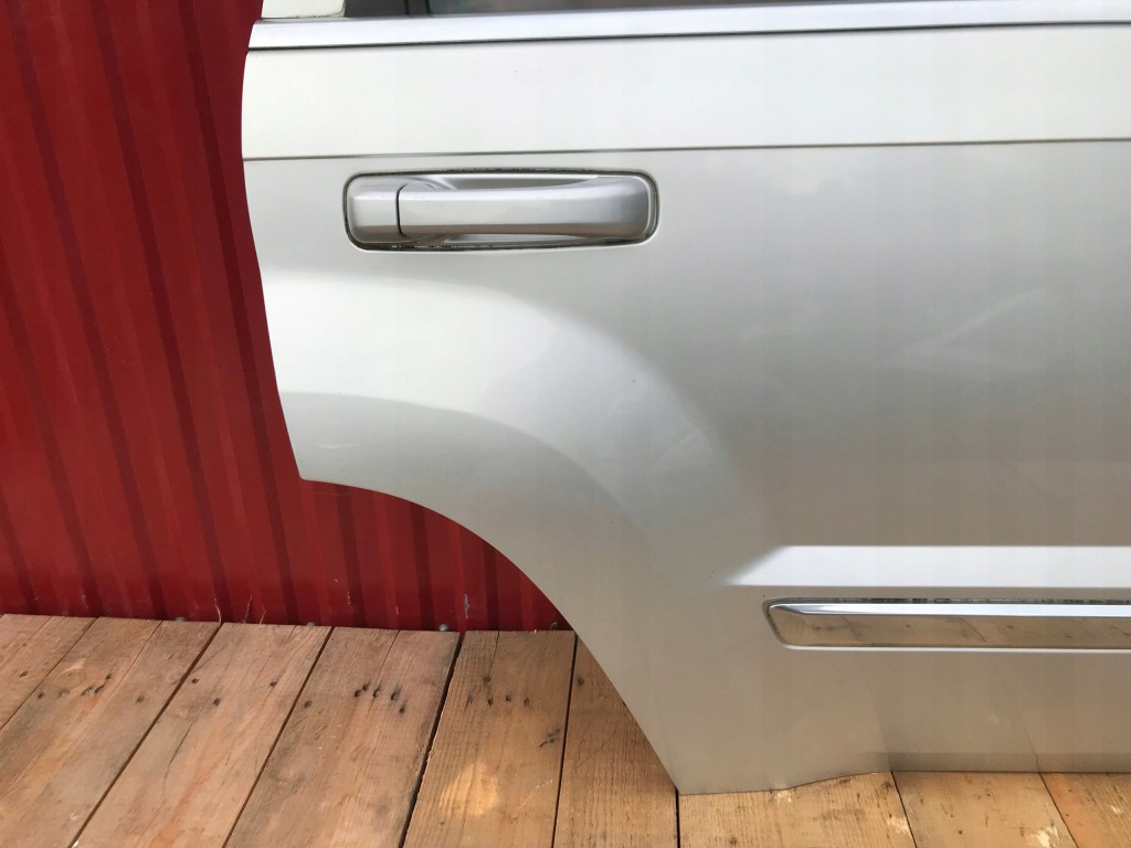 Купить Jeep grand cherokee wk wh дверь ps2 igły w цвет