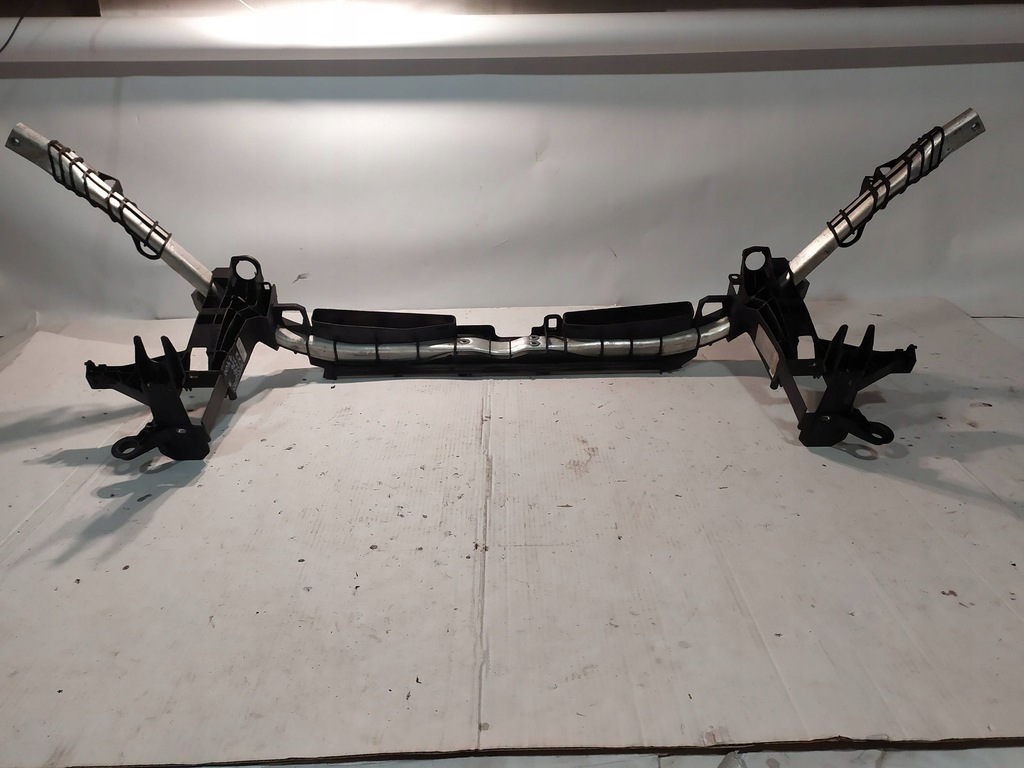 фото №11, Pas передній підсилювач mercedes w246 w176