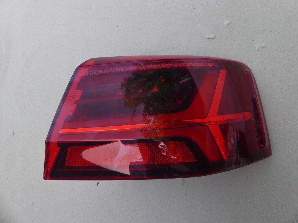 фото №5, Dw audi a6 c7 lift бампер 4 pdc лампы крышка багажника 4g5945095e 4g5945096e