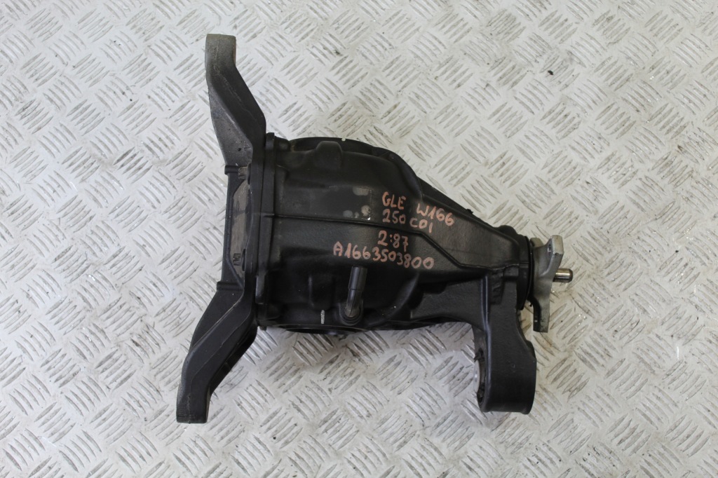 Купити Міст диференціал задній gle w166 amg a1663503800