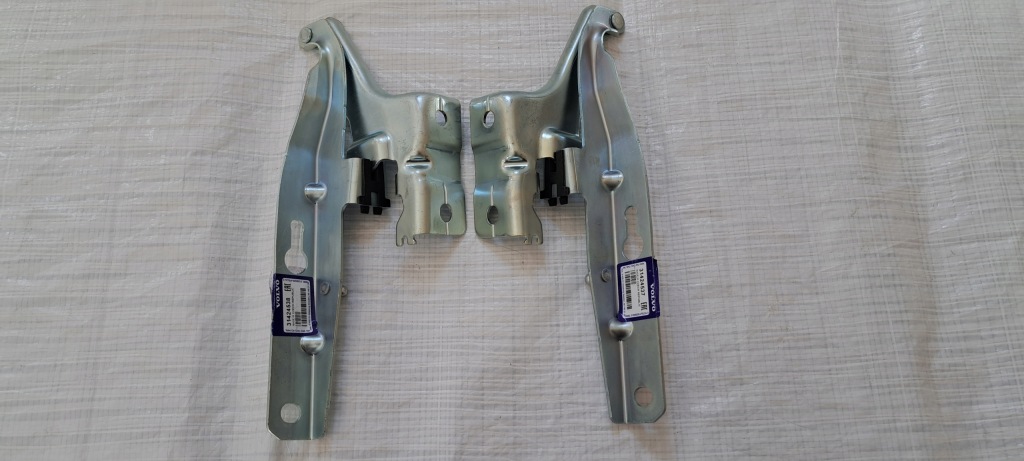 фото №1, Volvo xc-60 ii петля капот правый 31424538