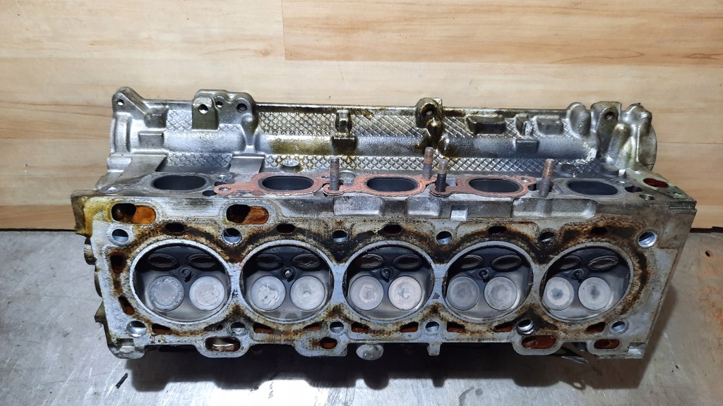 фото №9, Головка двигателя валы volvo v70 ii 2.0t 1001837