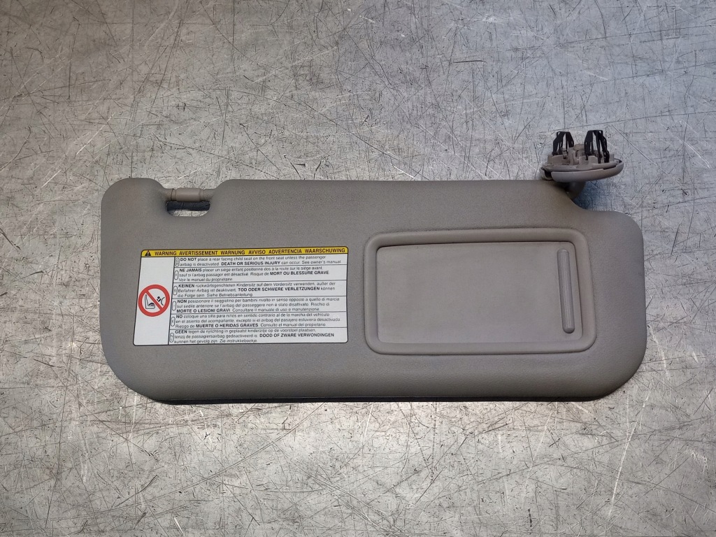 Купить Защита солнцезащитная правая toyota yaris ii