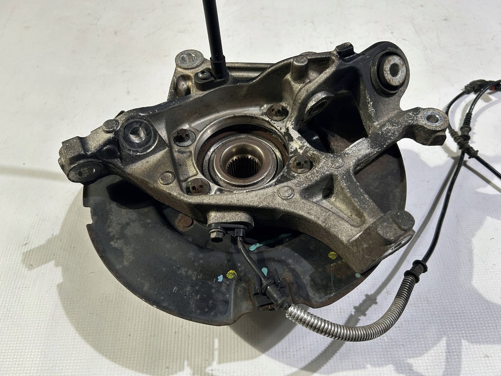 фото №6, Поворотный кулак ступица колеса левая задняя dodge challenger charger 6.2 6.4 srt 2015r-