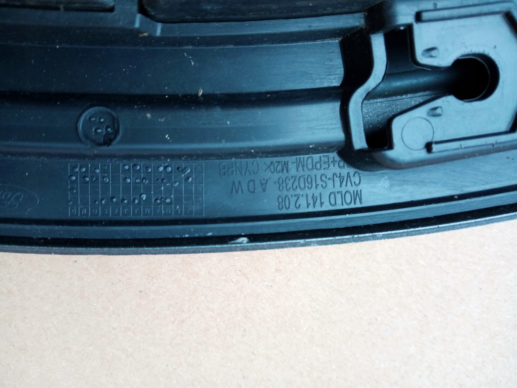 фото №7, Ford kuga mk2 lift правая молдинг крыла перед