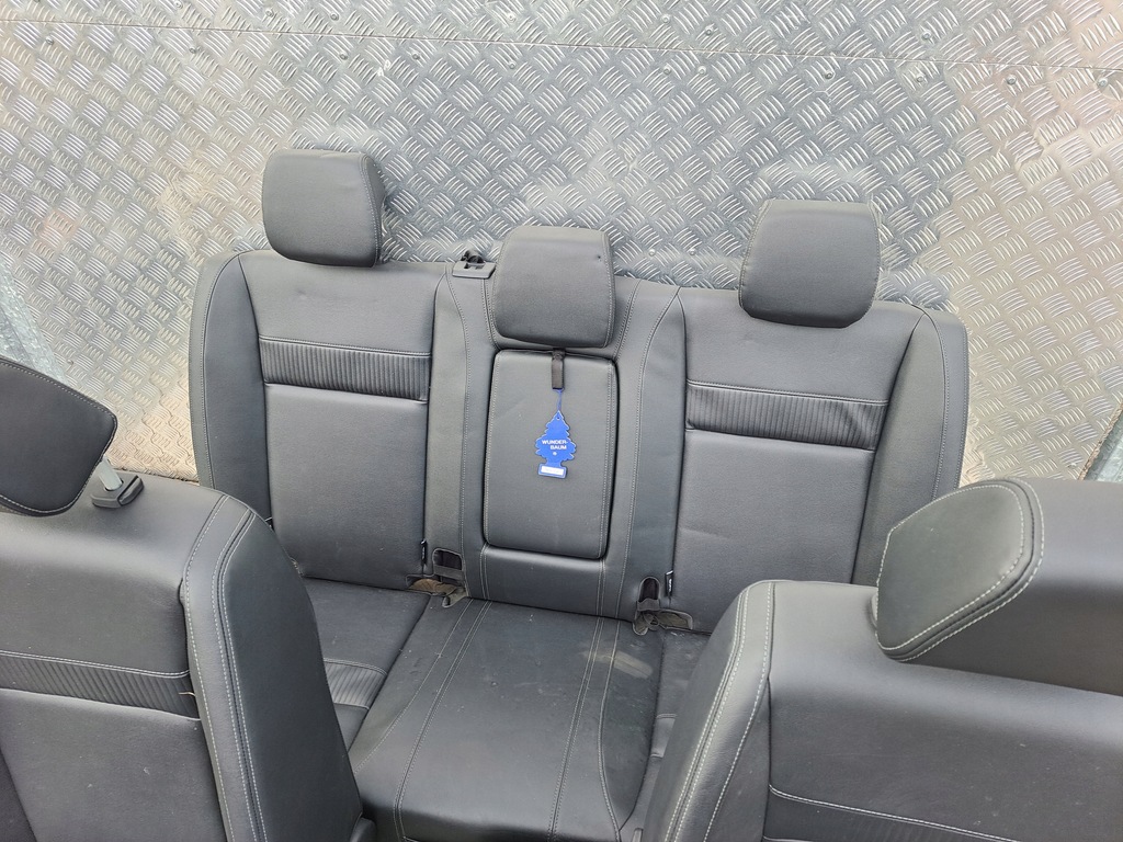 фото №4, Ford ranger 2019 r wildtrak сидіння заднє сидіння ремені задня оббивка