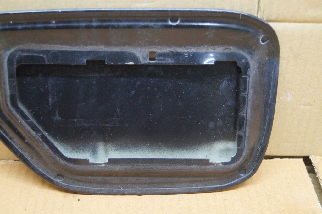 фото №8, Кришка заливної пального bmw 3 e93