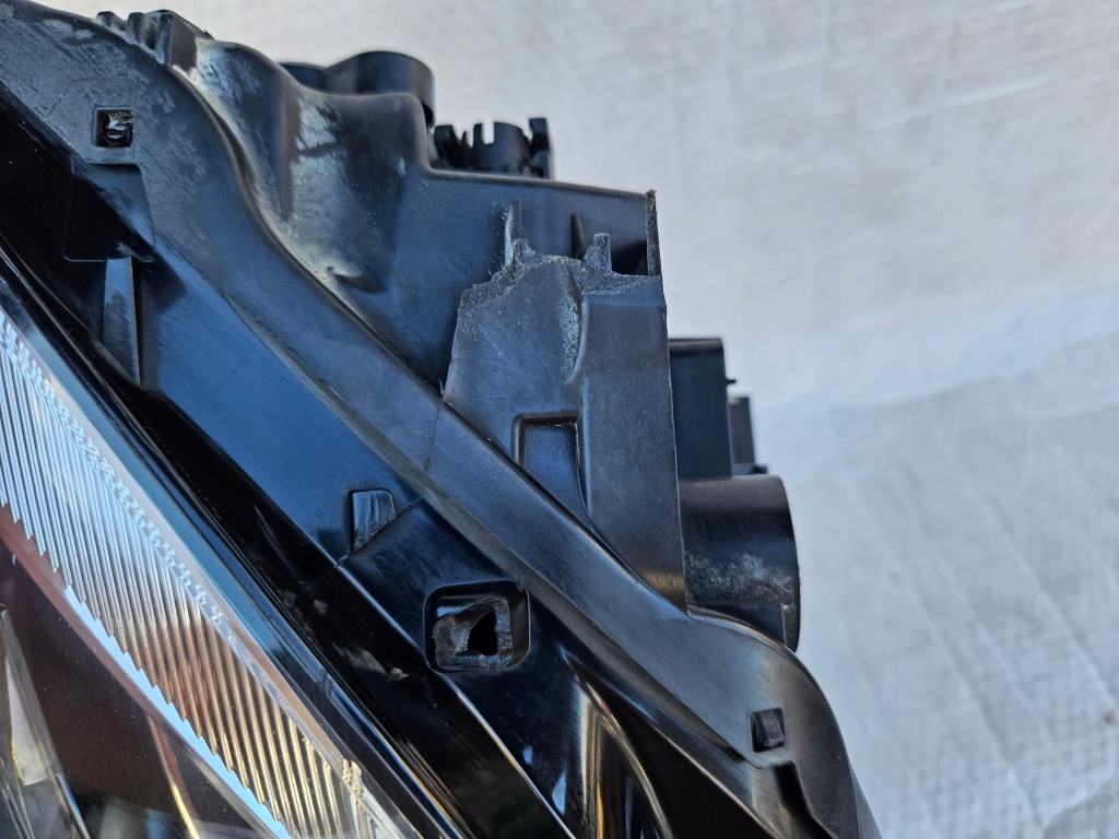 фото №1, Vw passat b8 лампа левая full led 3g1941035c