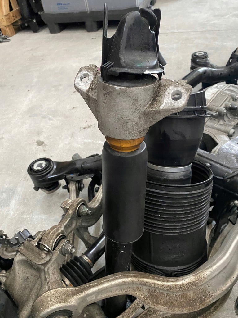 фото №8, Audi sq7 4m підвіска задня повний