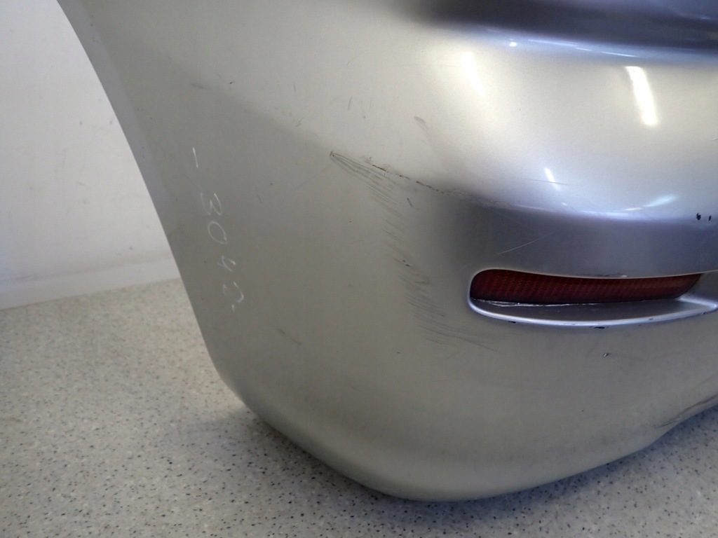 фото №10, Toyota corolla verso 04- бампер задній 1c0