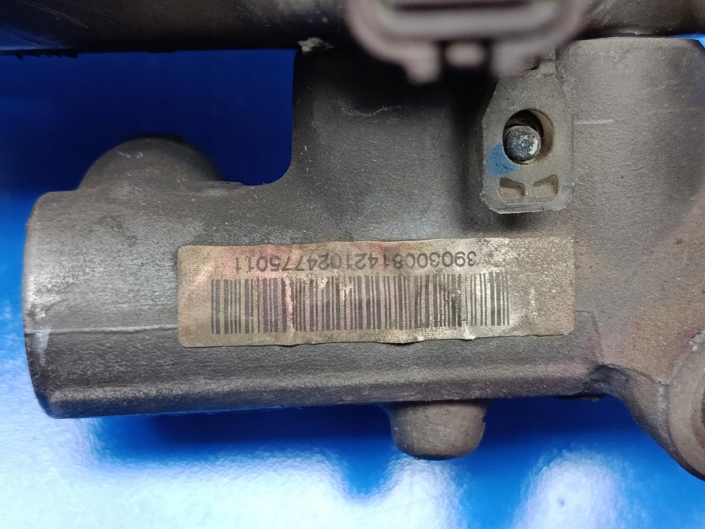 фото №5, Peugeot 607 9d 2.2hdi 138km насос тормозная bosch 221304