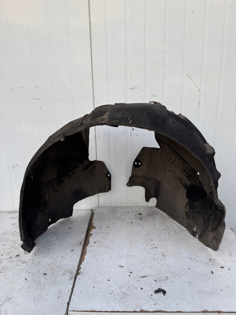 фото №1, Підкрилок праве правий перед audi a5 8t 8t0821172h - wawa