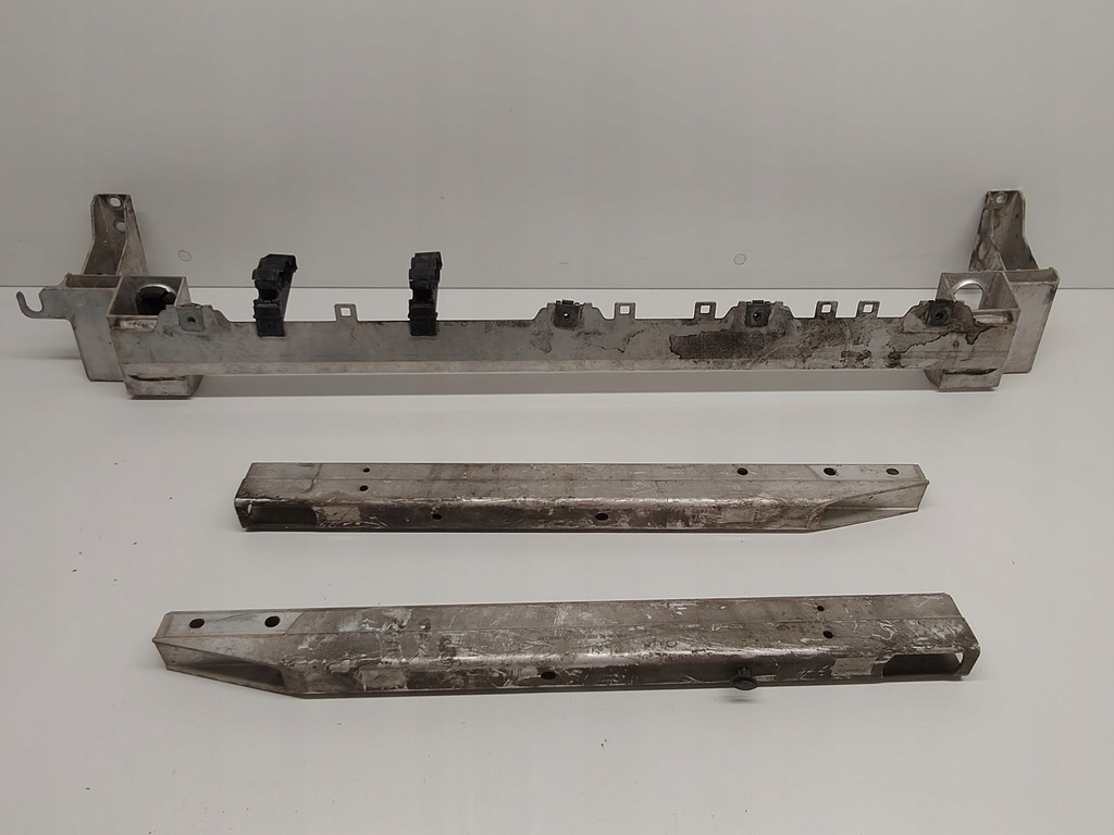 фото №7, Mercedes glb x247 балка pod радіатор стійки оригінал 2019-