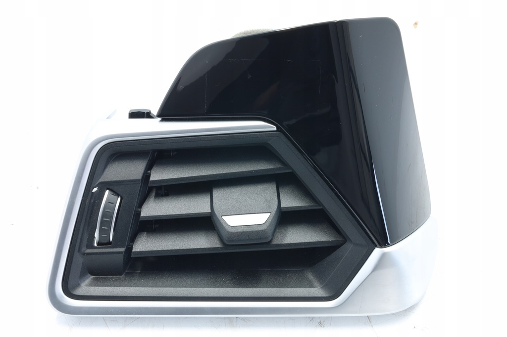 фото №1, Решётка обдув левая bmw g22 g23