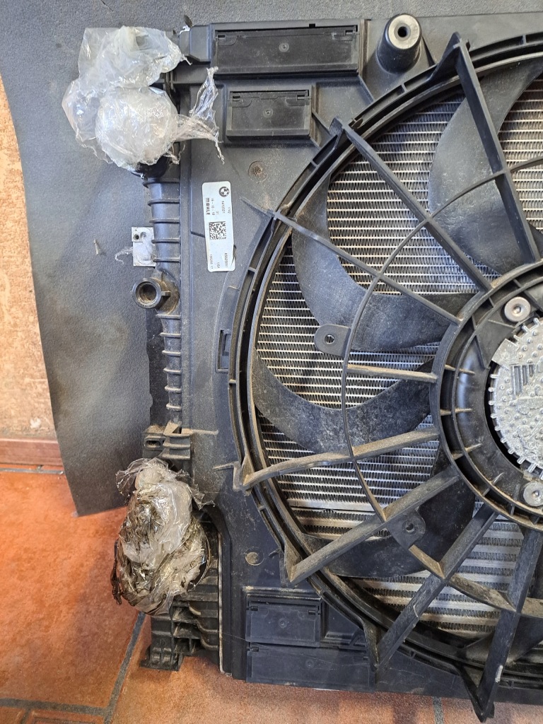 фото №11, Bmw x4 g02 f98 3.0 d комплект радиатор вентилятор интеркулер радиатор