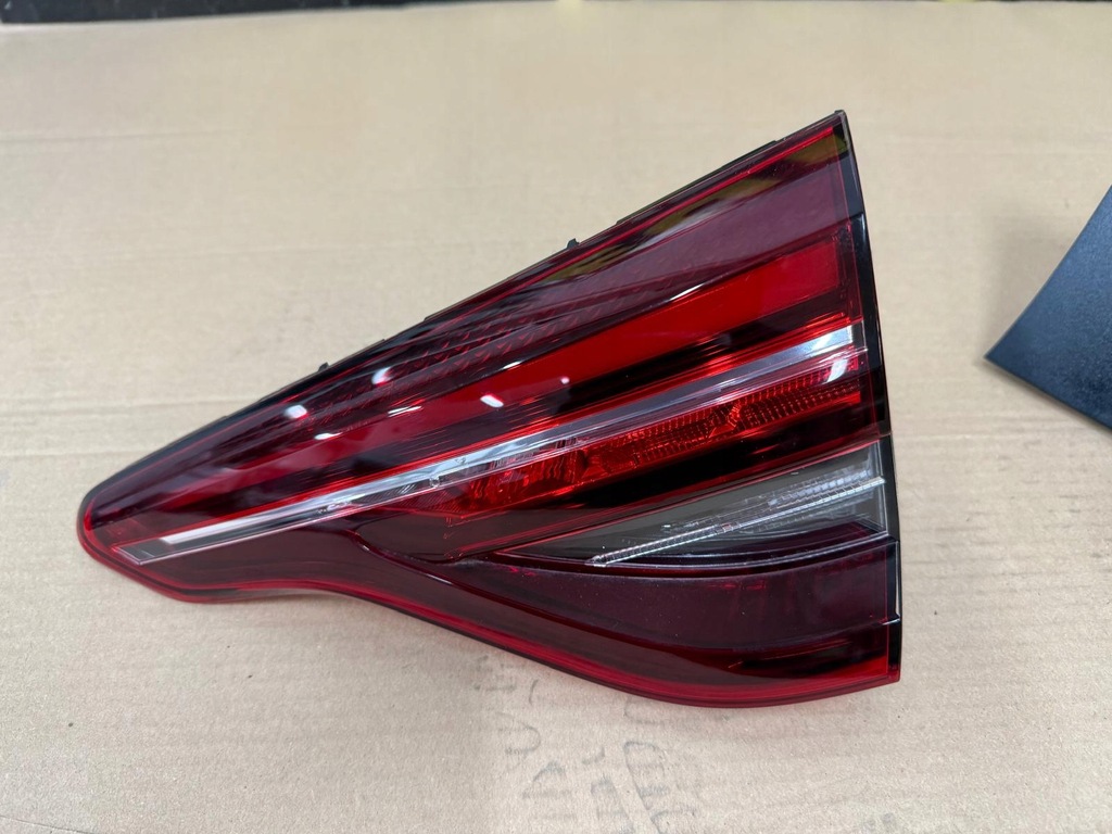 фото №8, Renault clio v hb 19- лампа правая задняя 265504885r 265503304r комплект