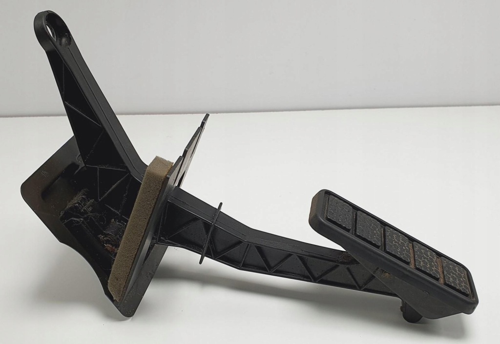 фото №3, Педаль газу volvo v90 i 3.0 r6 1272001