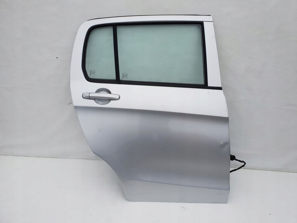 фото №1, Suzuki celerio 14-19 дверь правый задняя задние