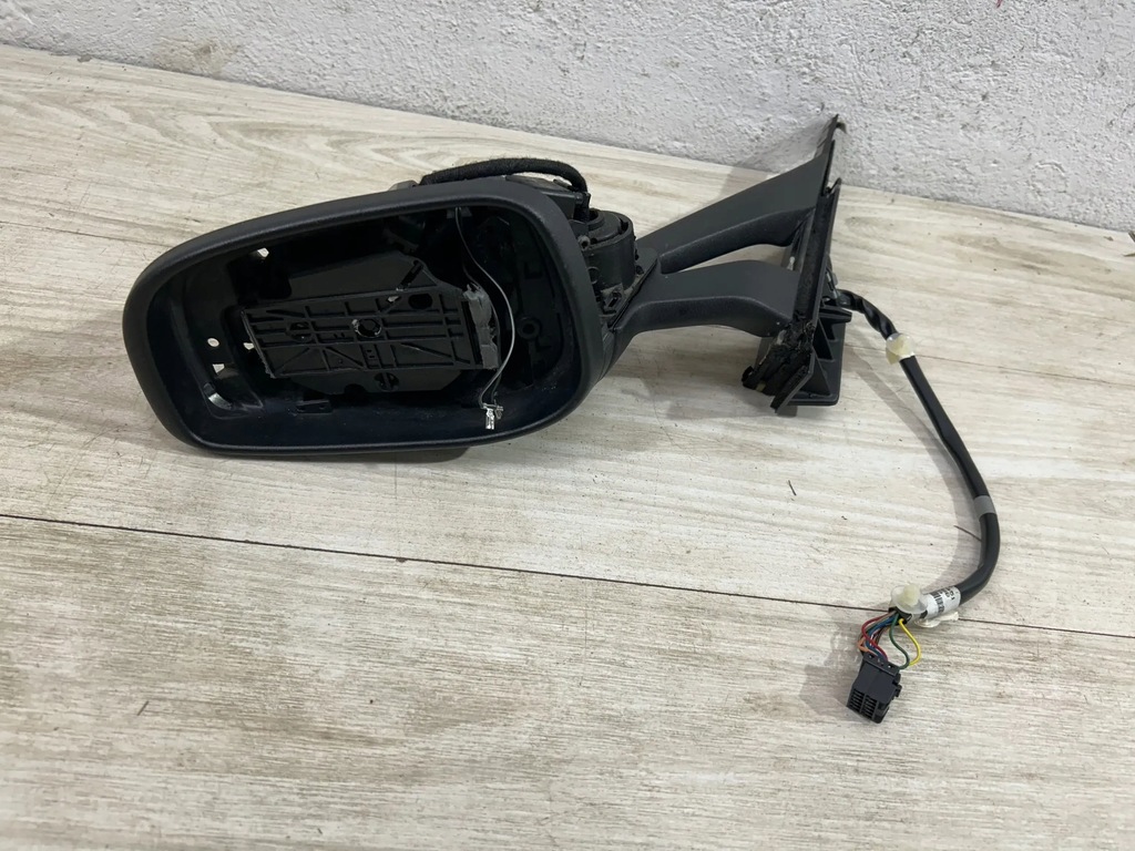 фото №12, Aston martin vantage iii 2015 зеркало левая правое