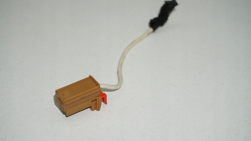 фото №7, Audi volkswagen штекер колодка соединитель 1k0972751a