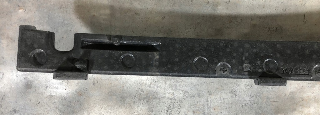 фото №9, Toyota corolla e16 e18 13-16 абсорбер бампера перед