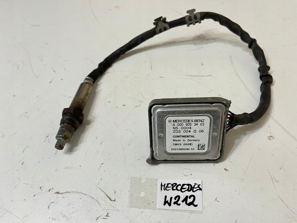 фото №1, Mercedes e klasa w212 датчик лямбда-зонд nox 0009053403