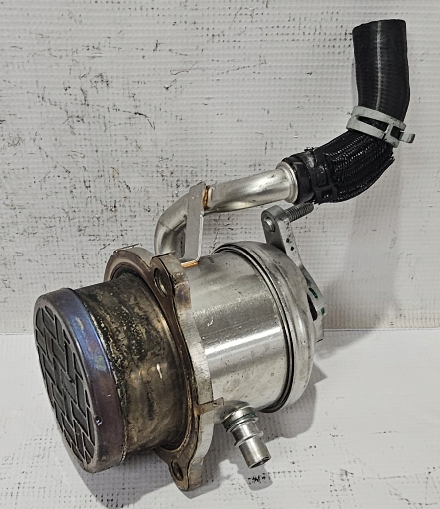 фото №2, Оригинальная радиатор выхлопных газов egr renault / opel / nissan / fiat - 147354591r