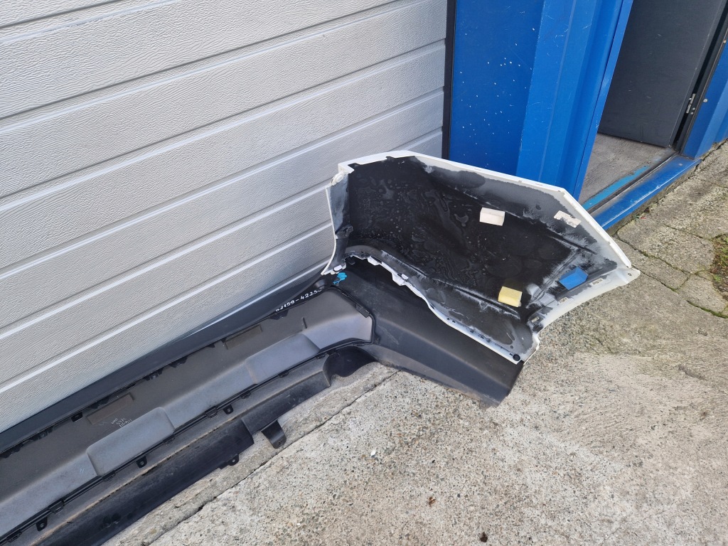 фото №8, Rav4 v 19- бампер задняя задний pdc