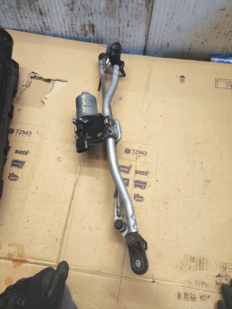 фото №1, Jeep renegade механизм дворник jeep renegade 3397021645 ?