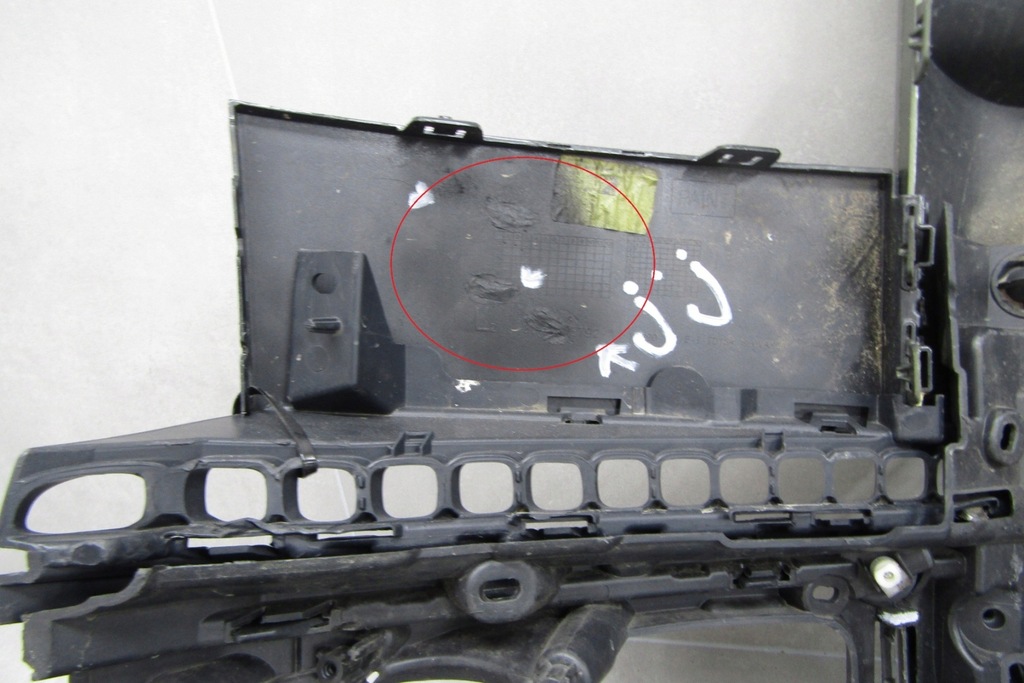 фото №12, Бампер перед передній land rover defender 2 ii l663 20-