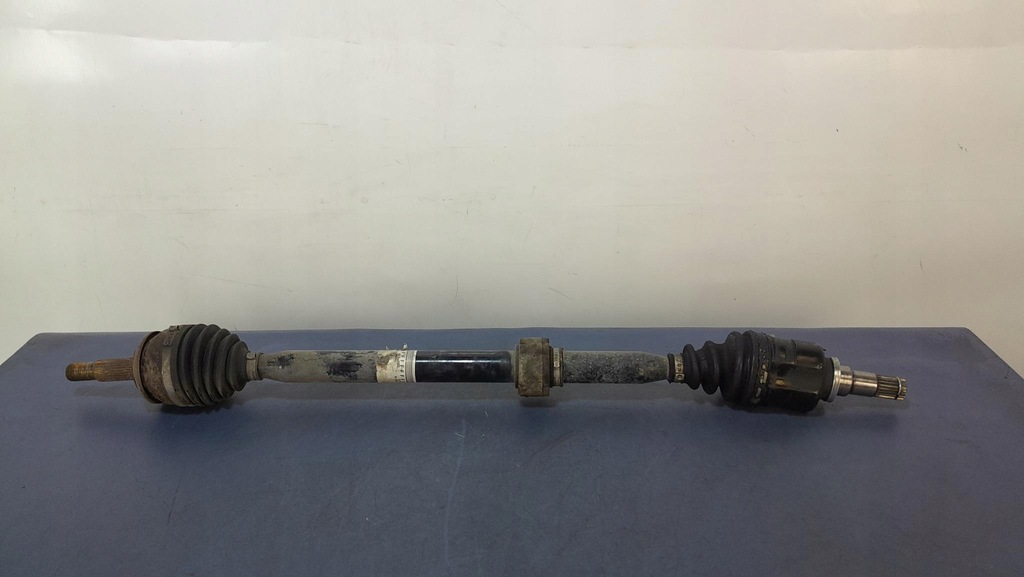 фото №1, Toyota auris ii 1.6 приводной вал перед правая 43410-02830