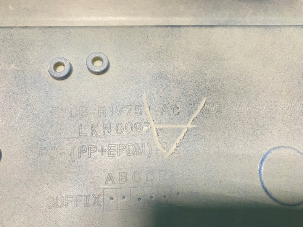 Бампер передній ford c-max mk2 lift pdc 2014-2019 Доставка