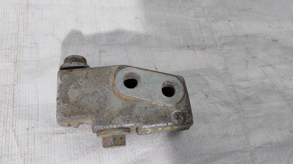 фото №8, Citroen c5 iii ловець кронштейн підрамник