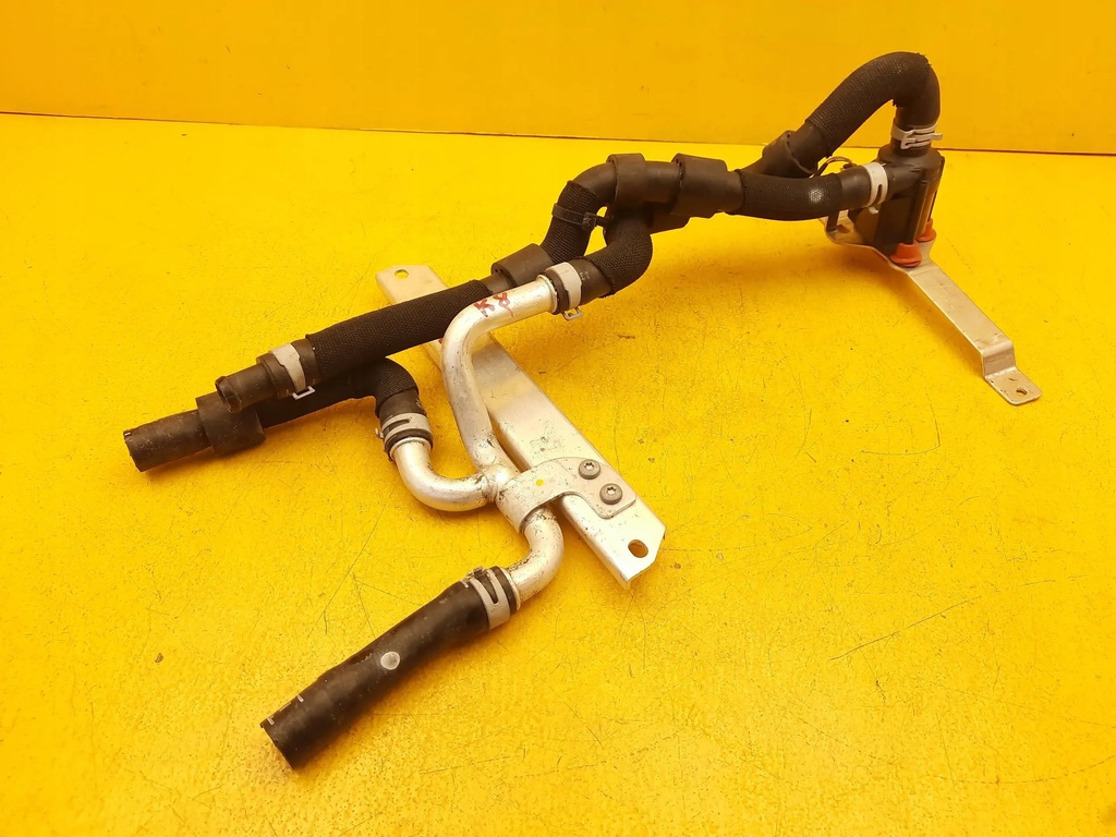 фото №1, Audi r8 4s 5.2 fsi дроти радіатор wody 4s0121487a