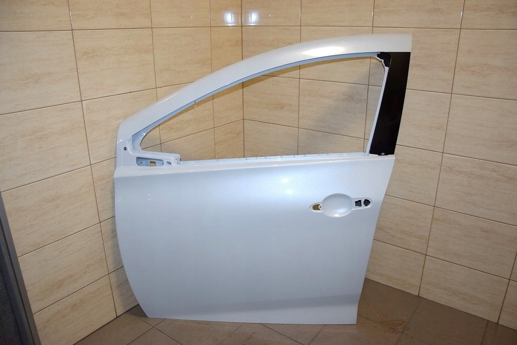 фото №15, Renault zoe передні двері перед перламутр