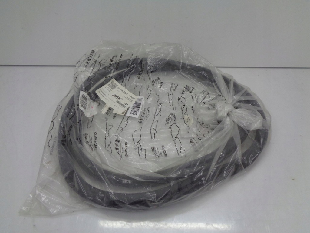 фото №1, Seat arona прокладка двері правий перед