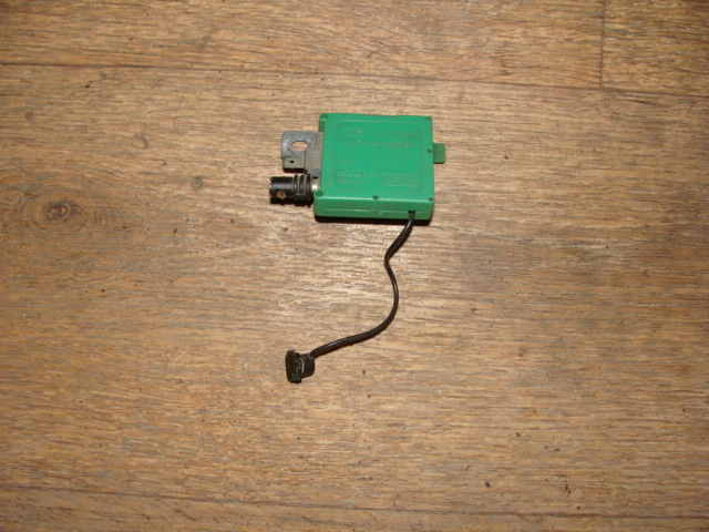 фото №1, Усилитель антенны радио xuo100010 land rover discovery 2 ii