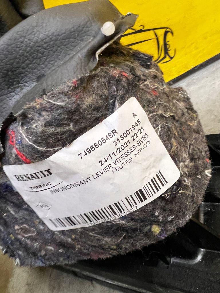 фото №12, Ручка рычаг выборщик коробки 6 передач dacia lodgy lift 1.5 blue dci