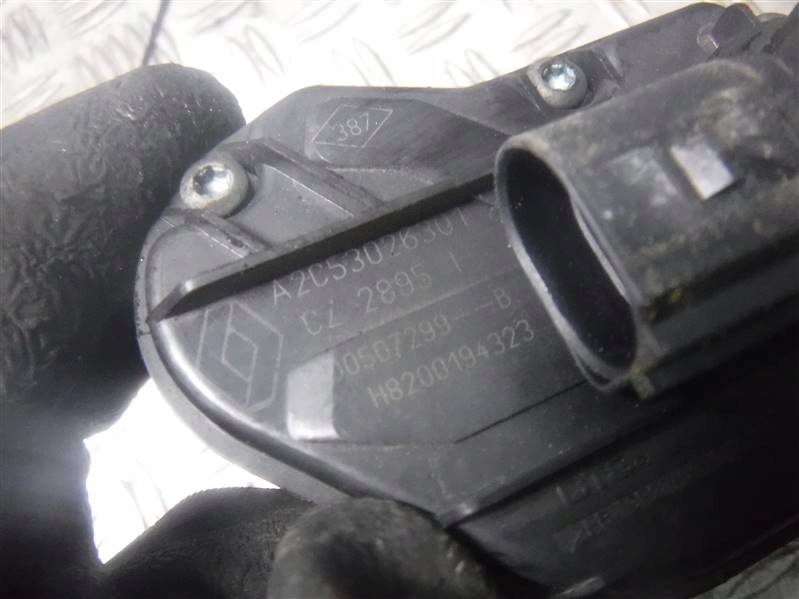 Клапан egr выхлопных газов renault scenic ii 1.9 dci Доставка