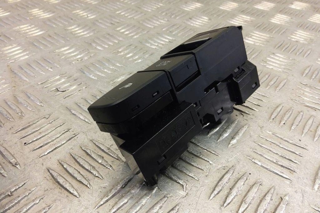 фото №9, Панель переключателей kia niro 93310q4900 electric 150kw 2021