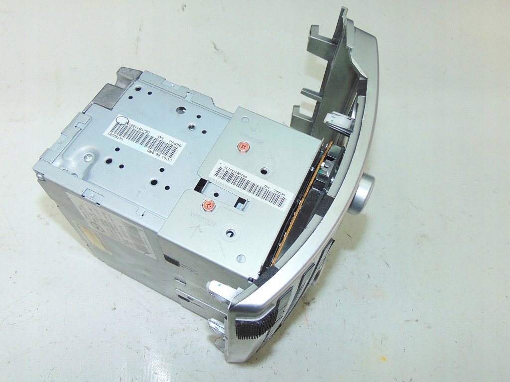 фото №6, Mazda 5 v i 2007r радио заводской cd