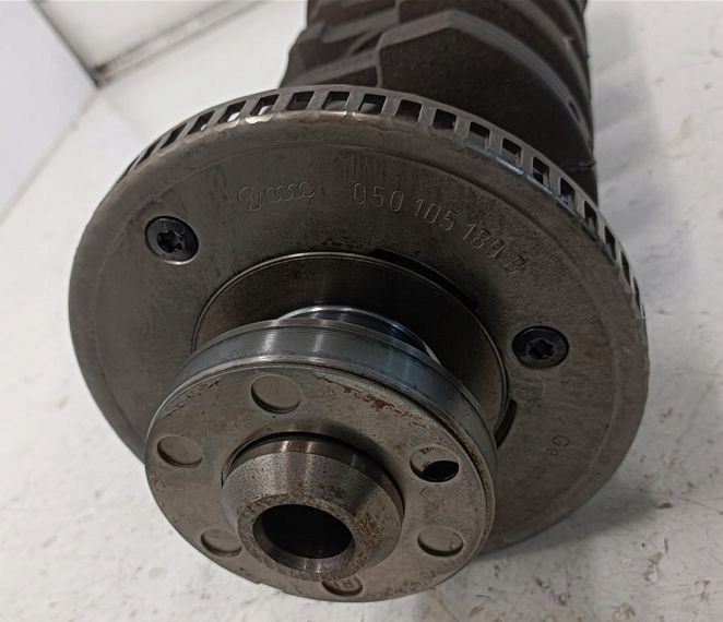 Wał коленчатый audi a3 8p 2.0 fsi blx 06af Киев