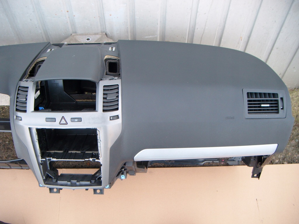 фото №9, Opel zafira b 05- консоль приборная панель подушки безопасности комплект